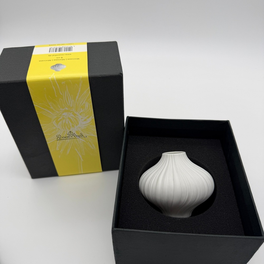 Rosenthal Plissee Mini Vase 8cm Matte White Porcelain 13027-100102-26008 NIB